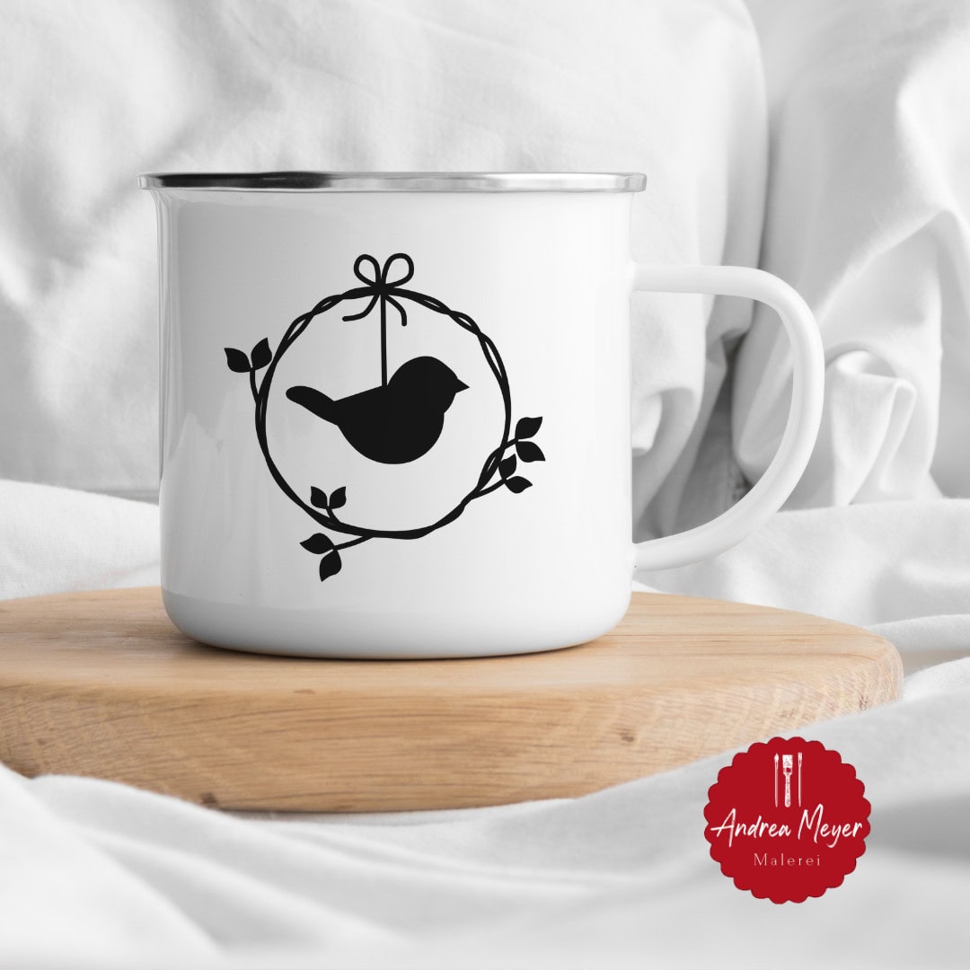 🌿 Dein Plotter ruft nach Frühling! 🌸✨ 6 Emaille Tasse mit Vogel im Kranz - SVG Plotterdatei für Cricut und Silhouette mit Kränzen - ideal für den Frühling im Landhausstil.