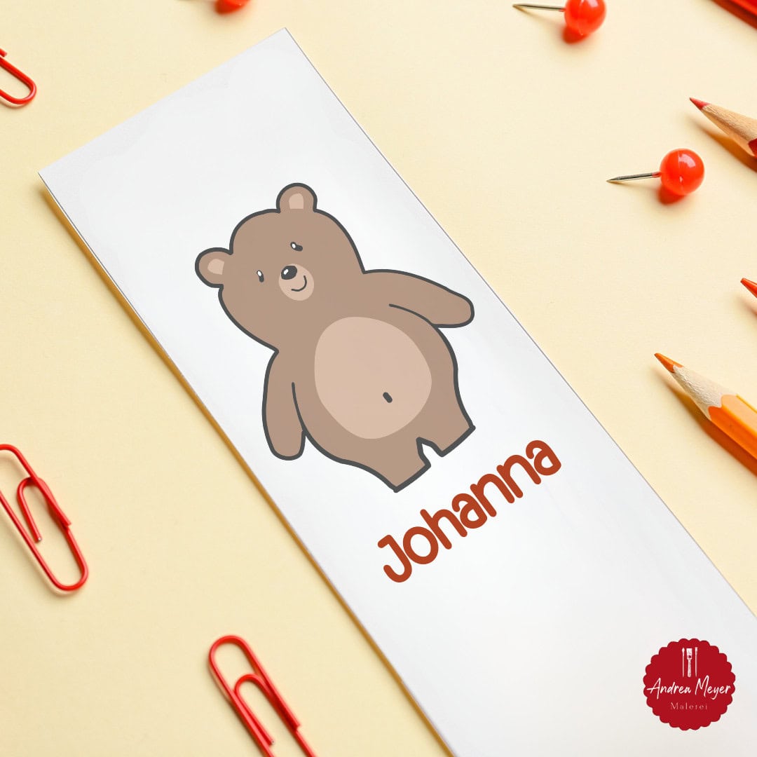 10 personalisierte Geschenke zur Einschulung – zum Plotten! 8 Lesezeichen mit niedlichem Bär und Name des Schulkindes - Plotter Inspiration - personalisierte Geschenke zur Einschulung -mir deinem Plotter von Cricut oder Silhouette geplottet.