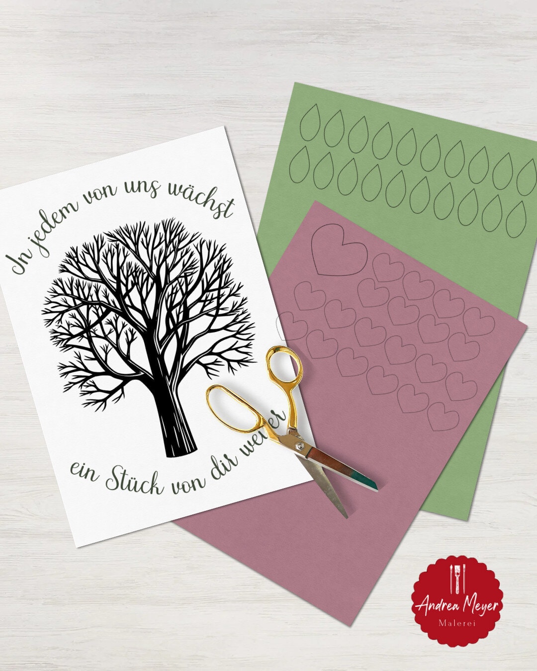 Ein ganz besonderes Abschiedsgeschenk für den Kindergarten: Der Erinnerungsbaum 3 Ein Erinnerungsbaum als Abschied für den Kindergarten. Ein Baum mit Blättern und Herzen auf denen die Namen der Kinder stehen. Mit dem Plotter von Cricut oder Silhouette oder als PDF zum Ausschneiden.
