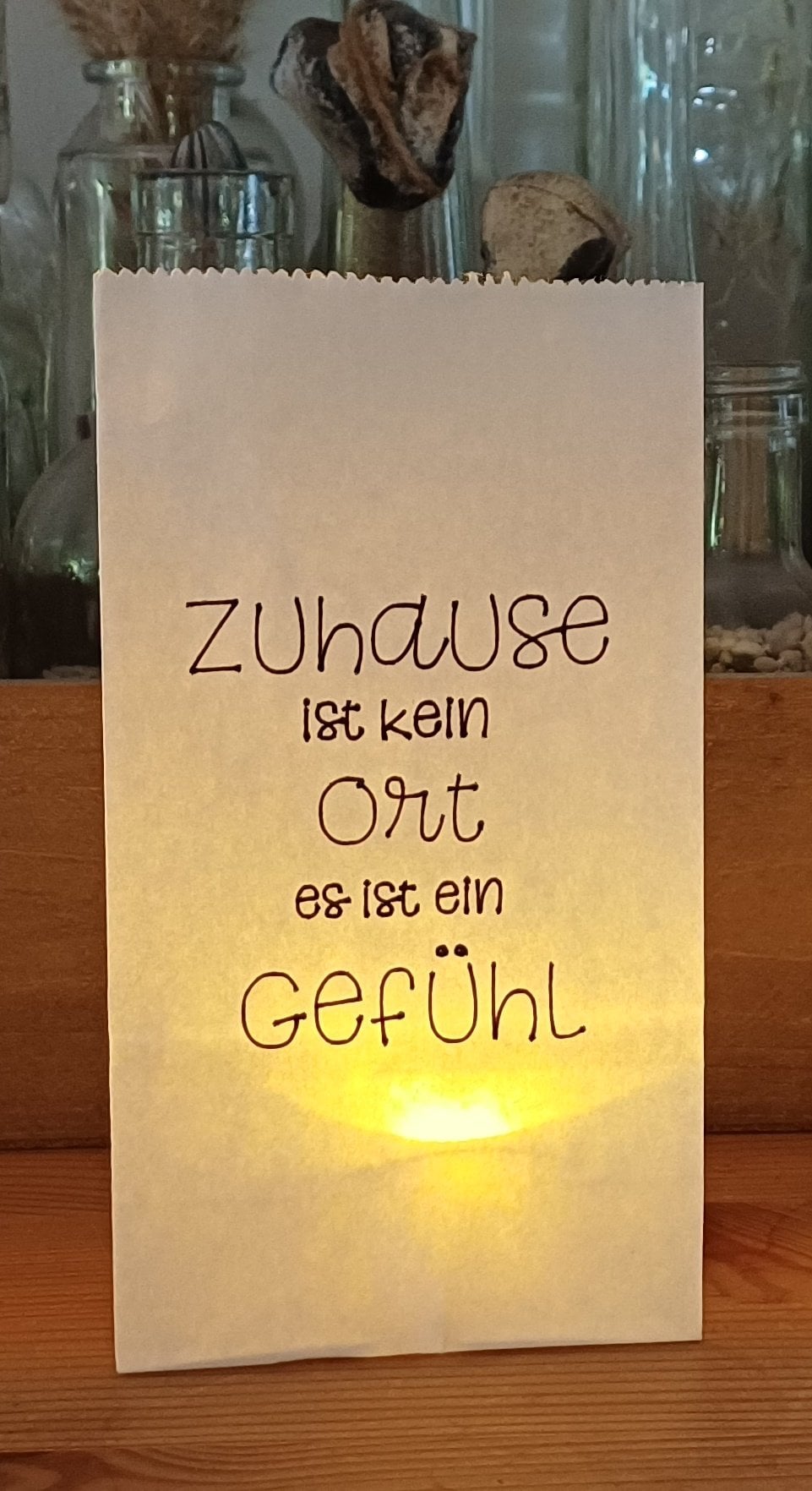 Zuhause ist kein Ort - es ist ein Gefühl! 8 Freebie Singel Line Plotterdatei