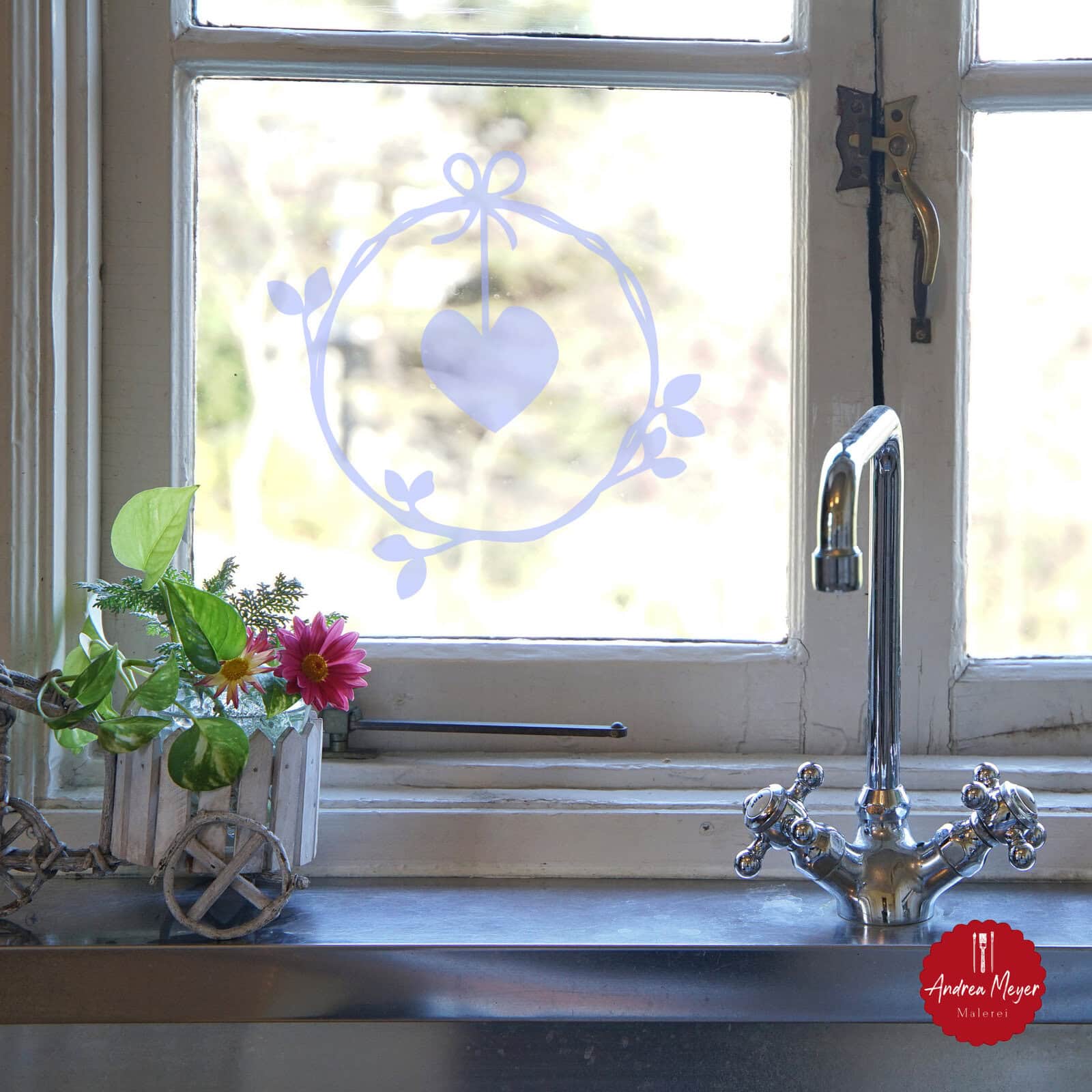 Plotten mit Fensterfolie – so gestaltest du wunderschöne Fensterdeko mit dem Plotter 12 Fensterdeko mit Milchglaseffekt Plotten mit Fensterfolie DIY mit dem Cricut Joy Xtra