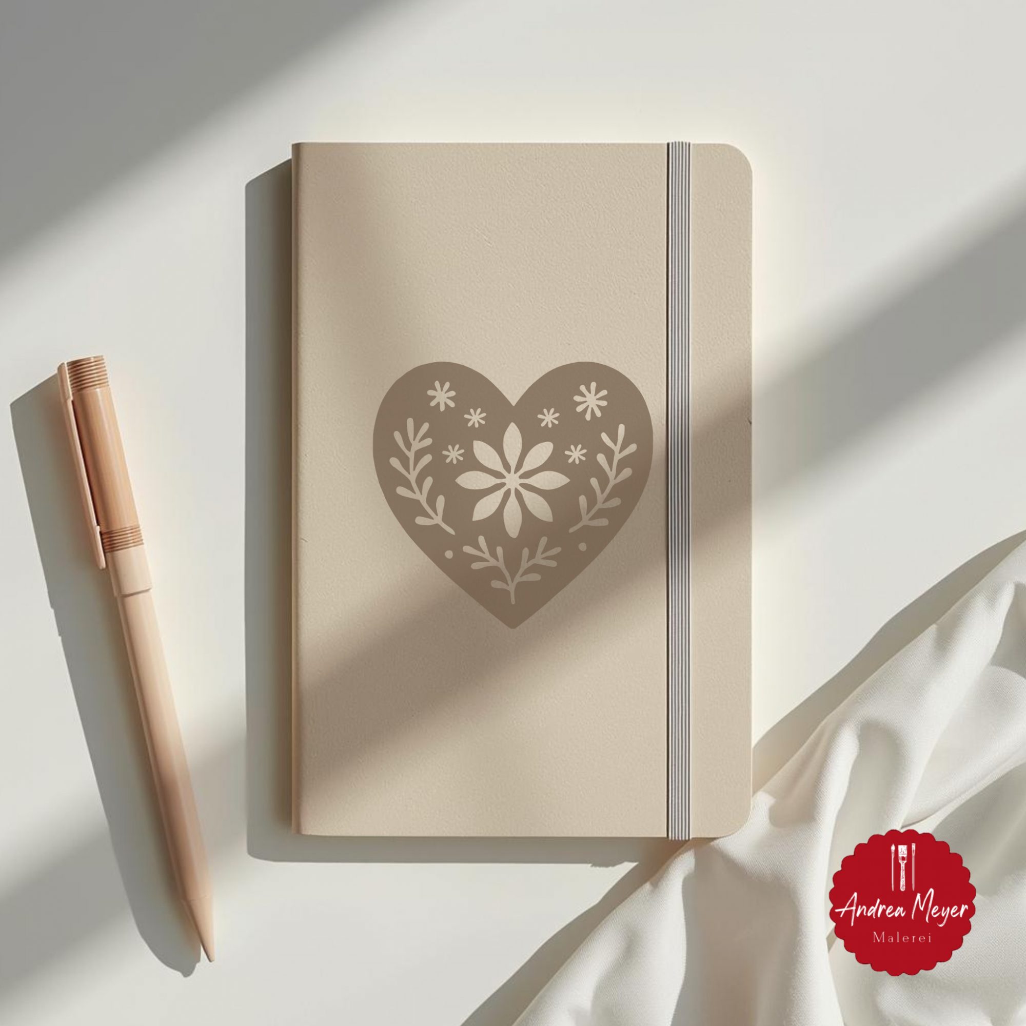 Skandinavische Plotterdateien Dala Pferd, Elch & Herz – nordische Dekoideen zum Selbermachen 30 Notizbuch mit Herzmotiv – skandinavische Plotterdatei für persönliche Projekte